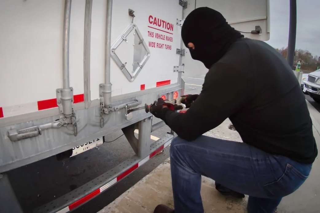 Cargo theft in transit